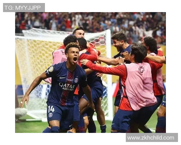 英超精彩对决利物浦逆转巴黎圣日耳曼帽子戏法引爆全场激情