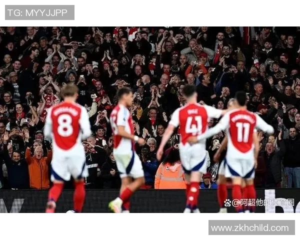 友谊赛精彩对决那不勒斯与热刺战成平局绝杀瞬间引发转会热议